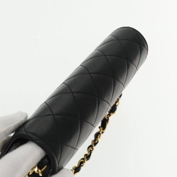 CHANEL Matelasse Chain Shoulder Bag Lamb Skin Black Gold CC Auth 95535 - Picture 6 of 16